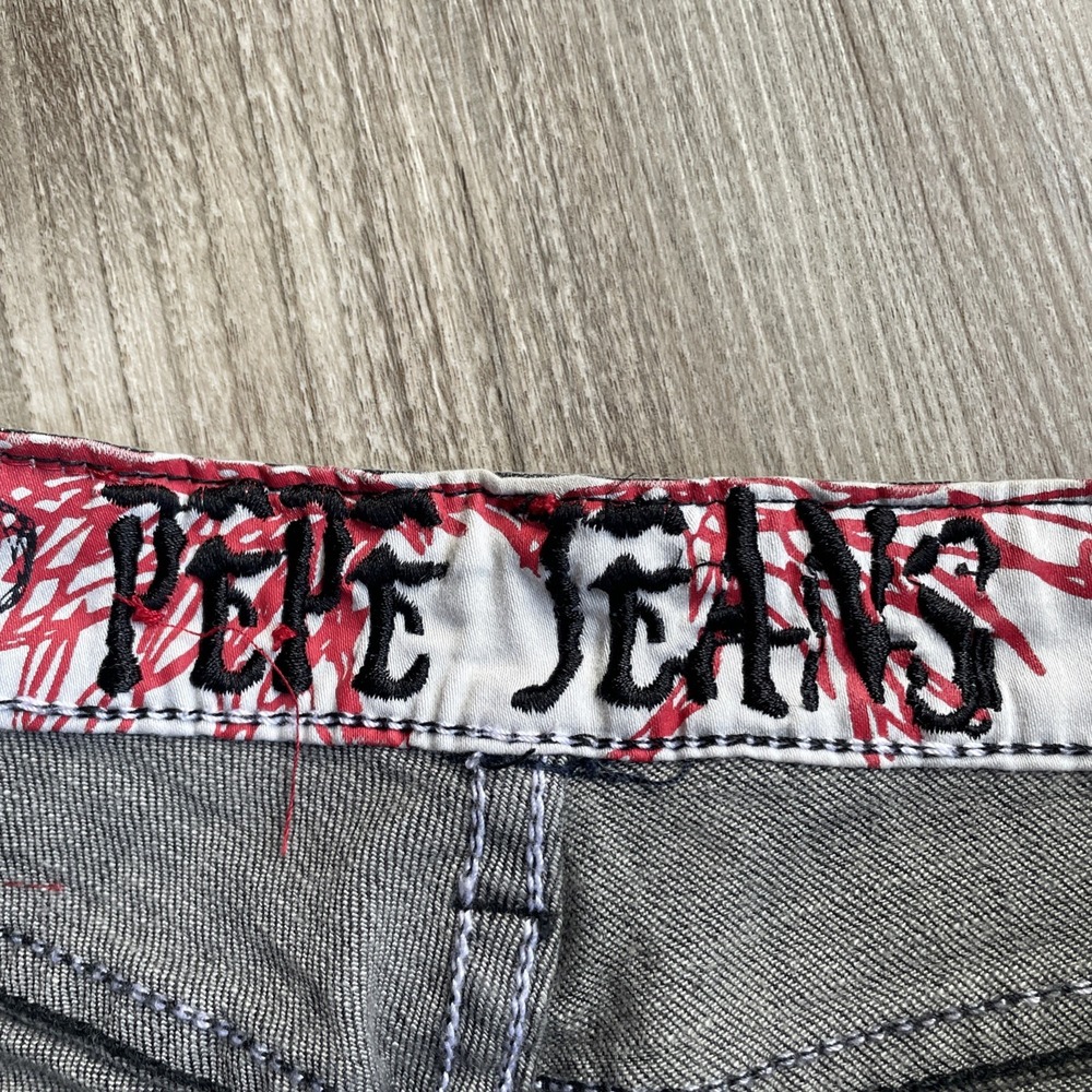 Y2K Pepe Jeans London Women Black Denim Shorts Frayed Hem Red Stitching Size 24 - Picture 4 of 9
